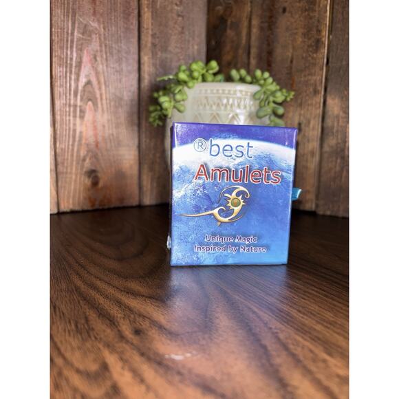 BestAmulets Arrowhead Wolf Paw Amulet Simulated Turquoise 18 Inch necklace - Picture 3 of 8